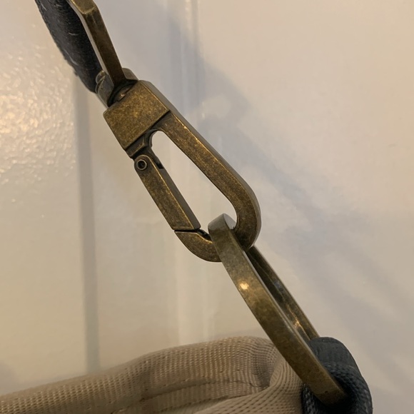 Harveys CARRIAGE RING Shoulder Bag Multi Color - Picture 6 of 17